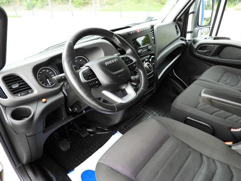 Iveco DAILY 72C18 PLANDEKA WINDA 14 PALET WEBASTO TEMPOMAT LEDY BLIŹNI - Box truck: picture 2 Iveco DAILY 72C18 PLANDEKA WINDA 14 PALET WEBASTO TEMPOMAT LEDY BLIŹNI - Box truck: picture 2