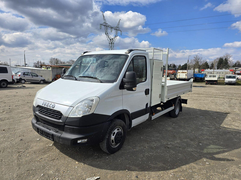 Iveco Daily 35 C 13 - Tipper + tool box - Tipper van: picture 3 Iveco Daily 35 C 13 - Tipper + tool box - Tipper van: picture 3