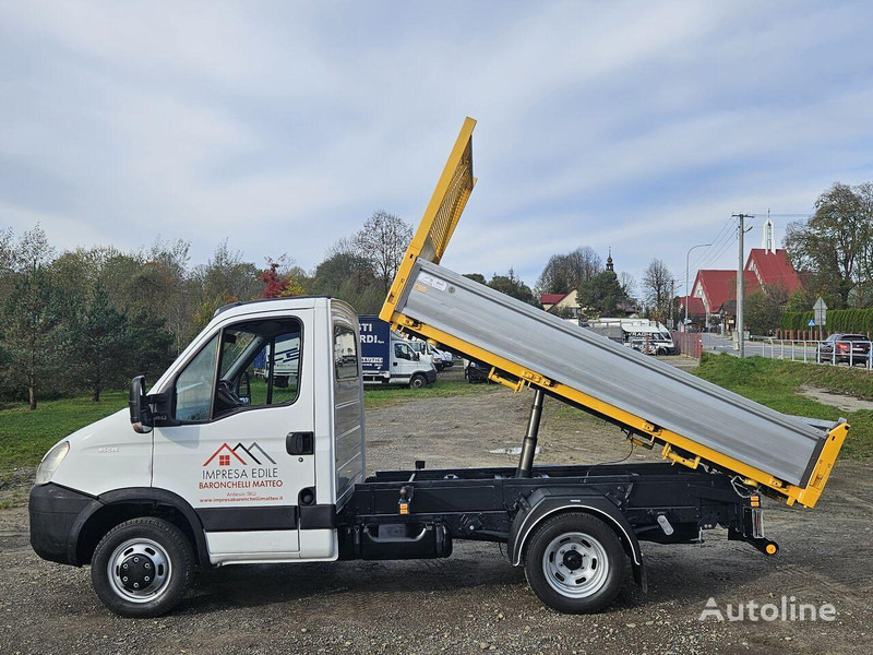 Iveco Daily 35c-15 3 way tipper - Tipper van: picture 4 Iveco Daily 35c-15 3 way tipper - Tipper van: picture 4