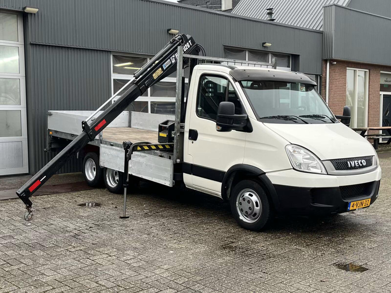 Iveco Daily 40C17 BE Clixtar - Flatbed truck + crane - Open body delivery van: picture 2 Iveco Daily 40C17 BE Clixtar - Flatbed truck + crane - Open body delivery van: picture 2