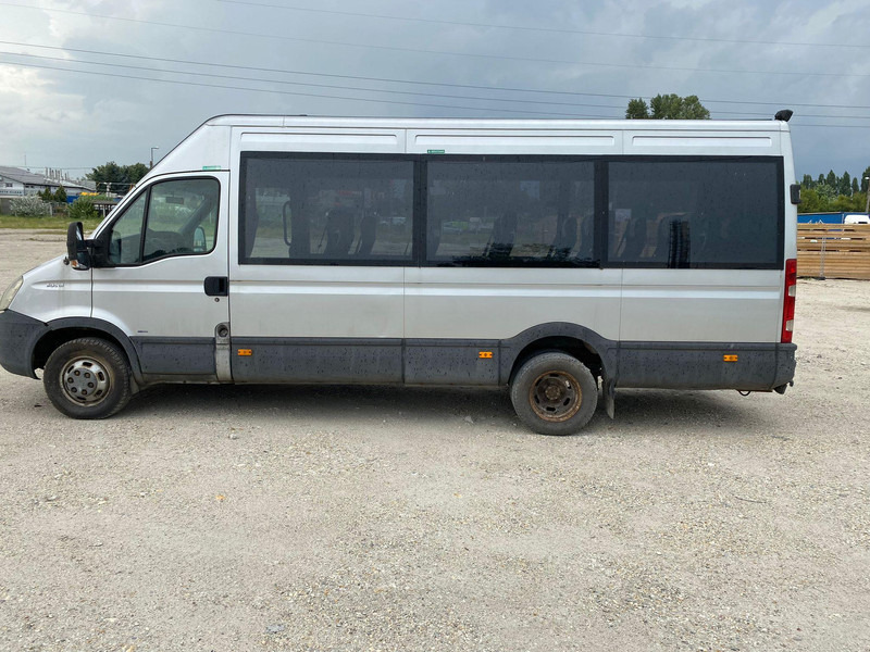 Iveco Daily 50 C 18 - 20 personal minibus - Minibus, People carrier: picture 3 Iveco Daily 50 C 18 - 20 personal minibus - Minibus, People carrier: picture 3