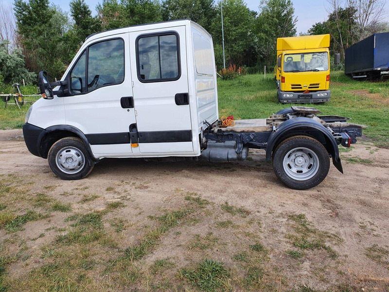 Iveco Daily 50C17 DOKA BE Mini Trekker - SZM - 3.5t - Mini artic tractor unit, Crew cab van: picture 2 Iveco Daily 50C17 DOKA BE Mini Trekker - SZM - 3.5t - Mini artic tractor unit, Crew cab van: picture 2
