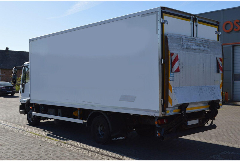 Iveco EUROCARGO 120EL18 REFRIGERATOR+LIFT SIDE DOOR - Refrigerated truck: picture 3 Iveco EUROCARGO 120EL18 REFRIGERATOR+LIFT SIDE DOOR - Refrigerated truck: picture 3
