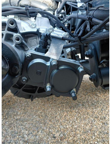 New Cab chassis truck Iveco Eurocargo ML120E21: picture 9