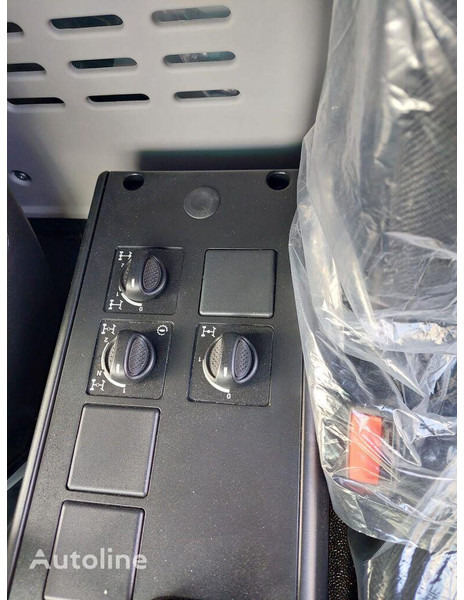 New Cab chassis truck Iveco ML 150E24WS 4x4: picture 11 New Cab chassis truck Iveco ML 150E24WS 4x4: picture 11