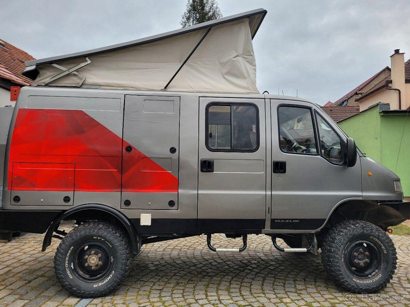 Iveco SCAM SMT 35. 3D 4x4 Off Road Van - Closed box van: picture 4 Iveco SCAM SMT 35. 3D 4x4 Off Road Van - Closed box van: picture 4