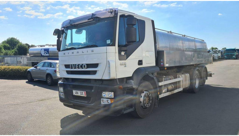 Iveco Stralis 420 6x2 16000 Liter - ohne Saug- und Mes - Tanker truck: picture 1 Iveco Stralis 420 6x2 16000 Liter - ohne Saug- und Mes - Tanker truck: picture 1