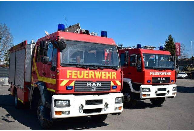 MAN 4x4 Firetruck Feuerwehr DOKA Expedition Camper - Fire engine: picture 5 MAN 4x4 Firetruck Feuerwehr DOKA Expedition Camper - Fire engine: picture 5