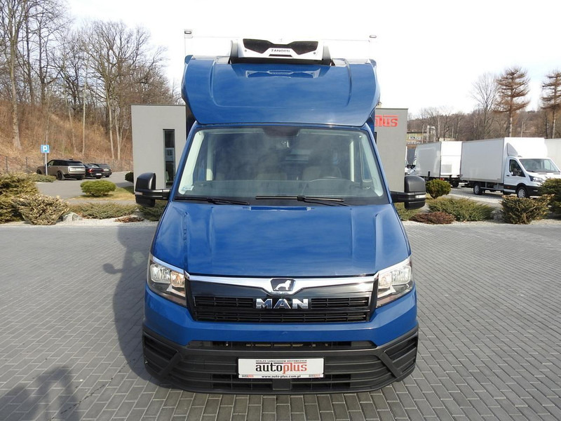 MAN TGE 3.180 CHŁODNIA KONTENER -5*C 8 PALET FUNKCJA GRZANIA TEMPOMA - Refrigerated delivery van: picture 5 MAN TGE 3.180 CHŁODNIA KONTENER -5*C 8 PALET FUNKCJA GRZANIA TEMPOMA - Refrigerated delivery van: picture 5