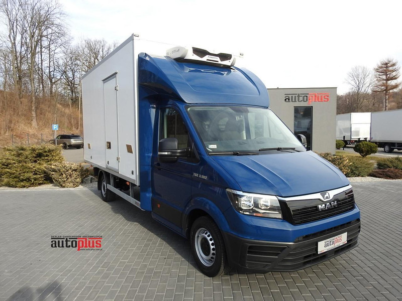MAN TGE 3.180 CHŁODNIA KONTENER -5*C 8 PALET FUNKCJA GRZANIA TEMPOMA - Refrigerated delivery van: picture 1 MAN TGE 3.180 CHŁODNIA KONTENER -5*C 8 PALET FUNKCJA GRZANIA TEMPOMA - Refrigerated delivery van: picture 1