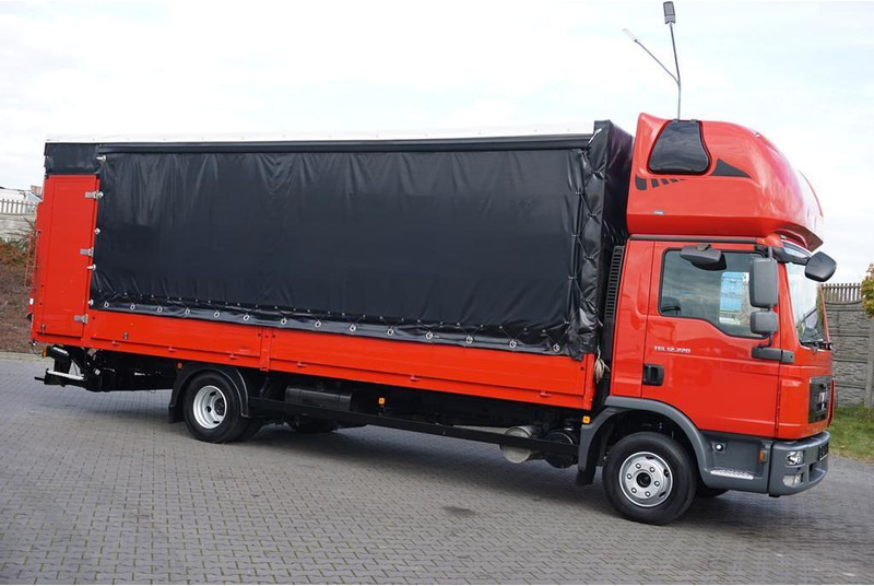 MAN TGL / 12.220 / E 5 / BURTOFIRANKA + WINDA / ŁAD. 5 855 KG / 17 P - Curtain side truck: picture 4 MAN TGL / 12.220 / E 5 / BURTOFIRANKA + WINDA / ŁAD. 5 855 KG / 17 P - Curtain side truck: picture 4