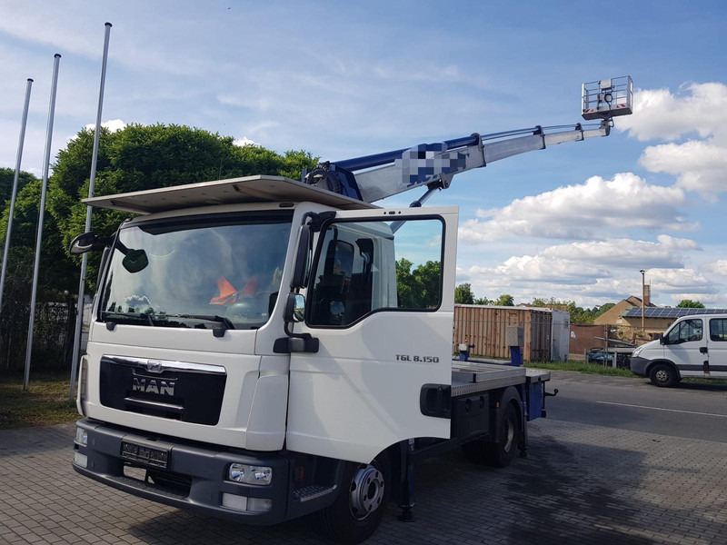 MAN TGL 8.150 22M Multitel - Dropside/ Flatbed truck, Crane truck: picture 1 MAN TGL 8.150 22M Multitel - Dropside/ Flatbed truck, Crane truck: picture 1