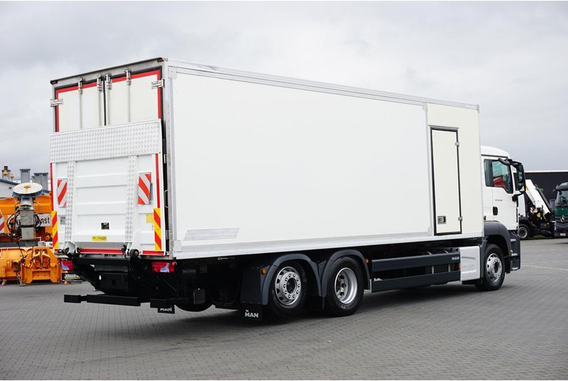 MAN TGS / 26.360 / EURO 6 / CHŁODNIA + WINDA / 20 PALET - Refrigerated truck: picture 5 MAN TGS / 26.360 / EURO 6 / CHŁODNIA + WINDA / 20 PALET - Refrigerated truck: picture 5