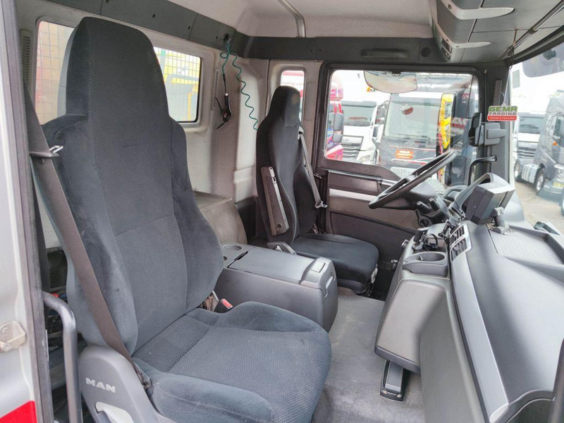 Leasing of MAN TGS 26.400 MAN TGS 26.400: picture 19