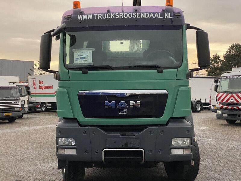 MAN TGS 26.440 - Dropside/ Flatbed truck, Crane truck: picture 2 MAN TGS 26.440 - Dropside/ Flatbed truck, Crane truck: picture 2