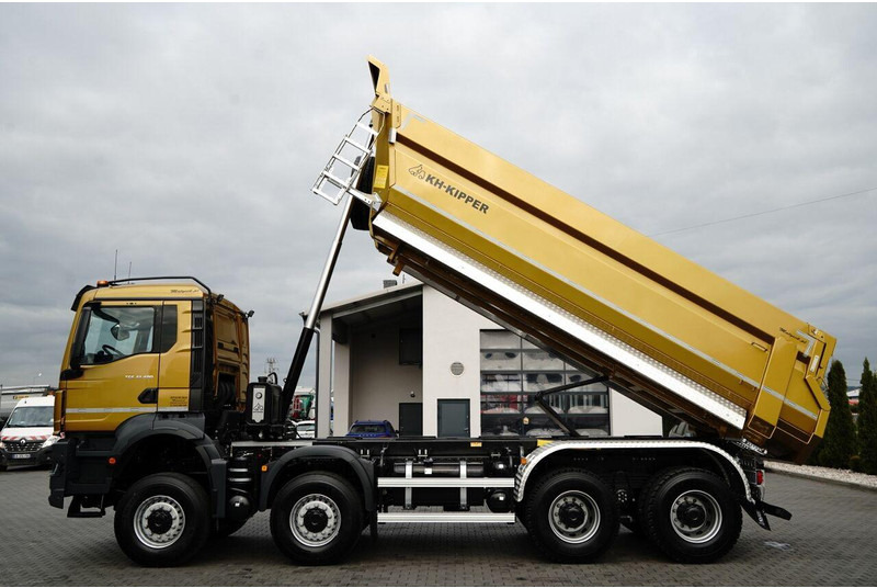 MAN TGS 41.480 / 8X6 / WYWROTKA / S1 - TYLNOZSYP / AUTOMAT / FABRYCZ - Tipper: picture 3 MAN TGS 41.480 / 8X6 / WYWROTKA / S1 - TYLNOZSYP / AUTOMAT / FABRYCZ - Tipper: picture 3