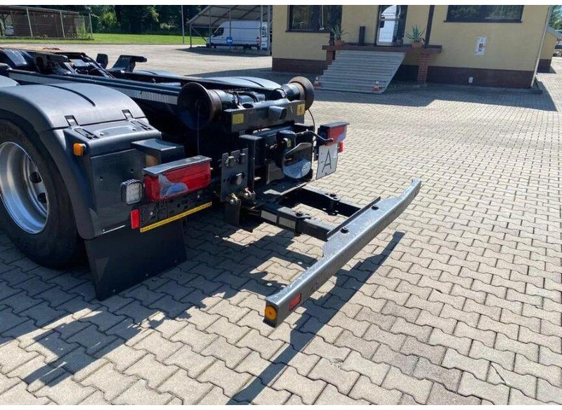 Hook lift truck MAN TGX 26.440: picture 9