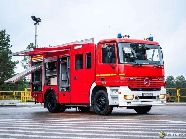 Mercedes-Benz ACTROS 1835 4x2 ZIEGLER FIRE BRIGADE - Fire engine: picture 2 Mercedes-Benz ACTROS 1835 4x2 ZIEGLER FIRE BRIGADE - Fire engine: picture 2