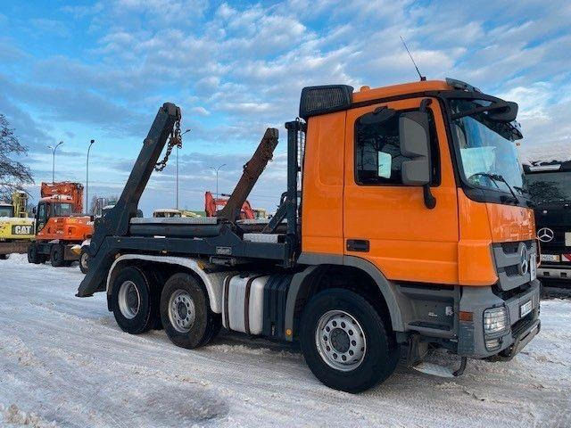 Mercedes-Benz ACTROS 1841 - Skip loader truck: picture 2 Mercedes-Benz ACTROS 1841 - Skip loader truck: picture 2