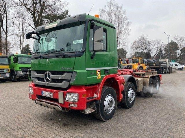 Mercedes-Benz ACTROS 4144 - Hook lift truck: picture 5 Mercedes-Benz ACTROS 4144 - Hook lift truck: picture 5