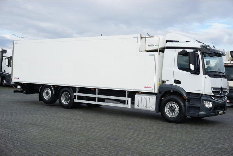 Mercedes-Benz ANTOS / 2535 / EURO 6 / CHŁODNIA + WINDA / 23 PALETY / OŚ SKRĘTN - Refrigerated truck: picture 4 Mercedes-Benz ANTOS / 2535 / EURO 6 / CHŁODNIA + WINDA / 23 PALETY / OŚ SKRĘTN - Refrigerated truck: picture 4