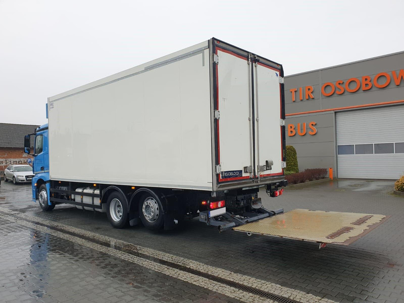 Mercedes-Benz ANTOS 2540 REFRIGERATOR + LIFT + SIDE DOOR - Refrigerated truck: picture 3 Mercedes-Benz ANTOS 2540 REFRIGERATOR + LIFT + SIDE DOOR - Refrigerated truck: picture 3