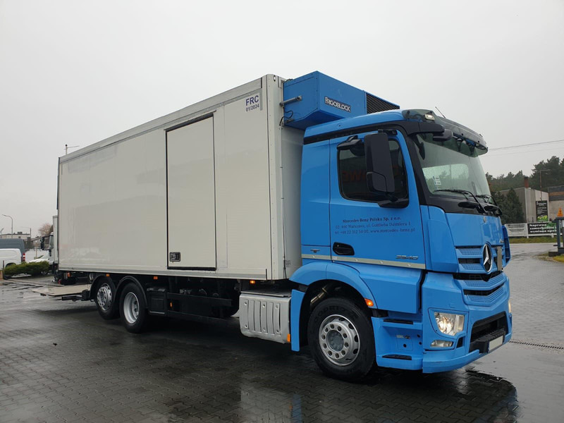 Mercedes-Benz ANTOS 2540 REFRIGERATOR + LIFT + SIDE DOOR - Refrigerated truck: picture 5 Mercedes-Benz ANTOS 2540 REFRIGERATOR + LIFT + SIDE DOOR - Refrigerated truck: picture 5