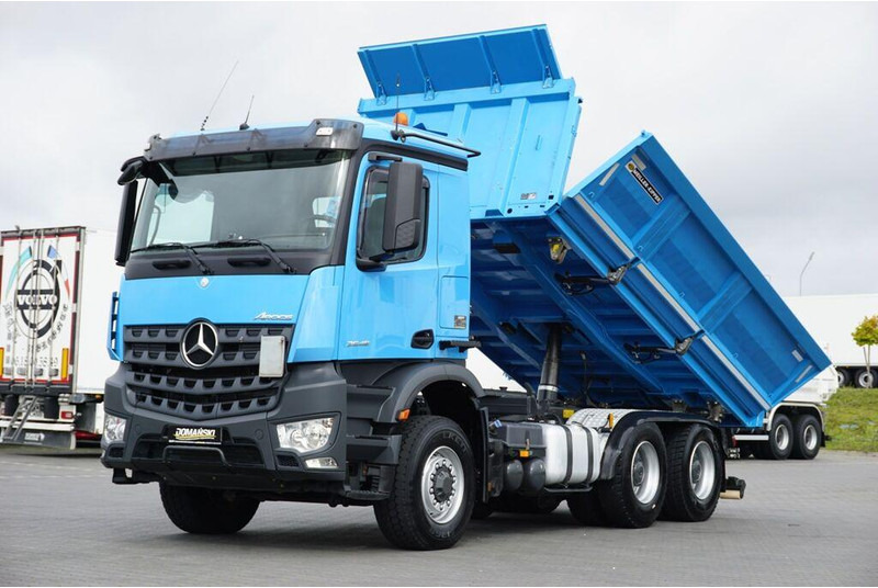 Tipper Mercedes-Benz AROCS / 2545 / E 6 / WYWROTKA / 6 X 6 / HYDROBURTA: picture 1