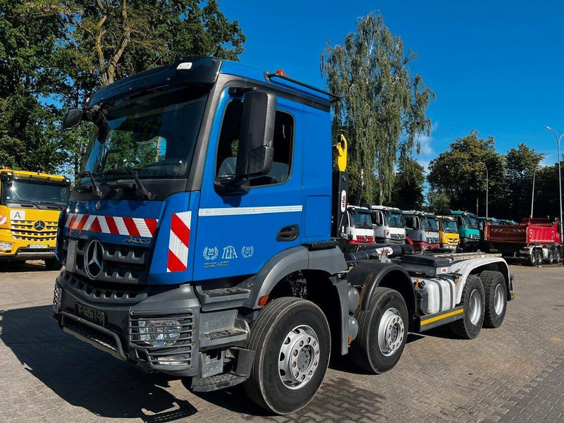 Mercedes-Benz AROCS 3246 8X4 ABROLLKIPPER HYVALIFT 26.57 - Hook lift truck: picture 4 Mercedes-Benz AROCS 3246 8X4 ABROLLKIPPER HYVALIFT 26.57 - Hook lift truck: picture 4