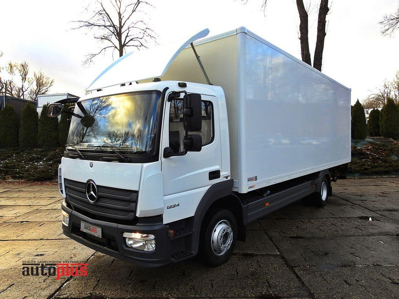 Mercedes-Benz ATEGO 12.24 KONTENER WINDA 18 PALET TEMPOMAT KLIMATYZACJA AUTOMA - Box truck: picture 1 Mercedes-Benz ATEGO 12.24 KONTENER WINDA 18 PALET TEMPOMAT KLIMATYZACJA AUTOMA - Box truck: picture 1