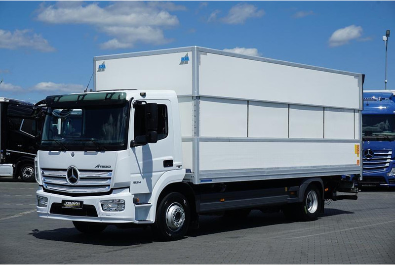 Mercedes-Benz ATEGO / 1524 / ACC / EURO 6 / IZOTERMA + WINDA / 16 PALET - Refrigerated truck: picture 1 Mercedes-Benz ATEGO / 1524 / ACC / EURO 6 / IZOTERMA + WINDA / 16 PALET - Refrigerated truck: picture 1