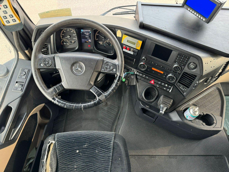Dropside/ Flatbed truck, Crane truck Mercedes-Benz Actros 2540 6x2 Abrollkipper Kran PK 11001: picture 8 Dropside/ Flatbed truck, Crane truck Mercedes-Benz Actros 2540 6x2 Abrollkipper Kran PK 11001: picture 8