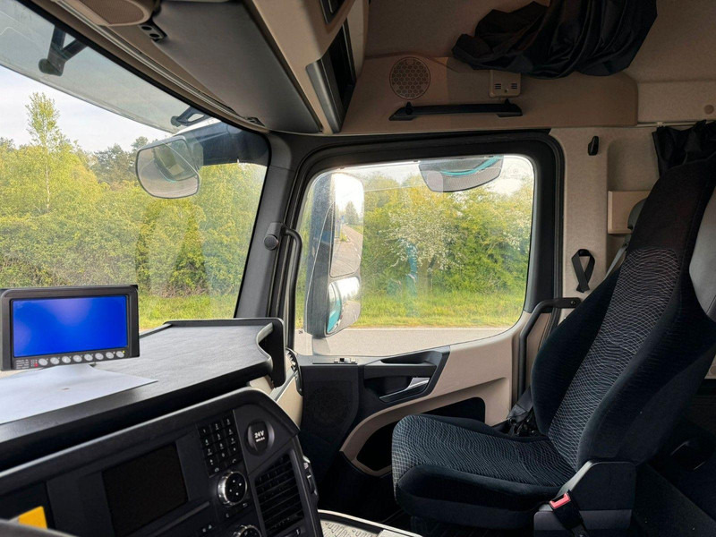 Dropside/ Flatbed truck, Crane truck Mercedes-Benz Actros 2540 6x2 Abrollkipper Kran PK 11001: picture 7 Dropside/ Flatbed truck, Crane truck Mercedes-Benz Actros 2540 6x2 Abrollkipper Kran PK 11001: picture 7
