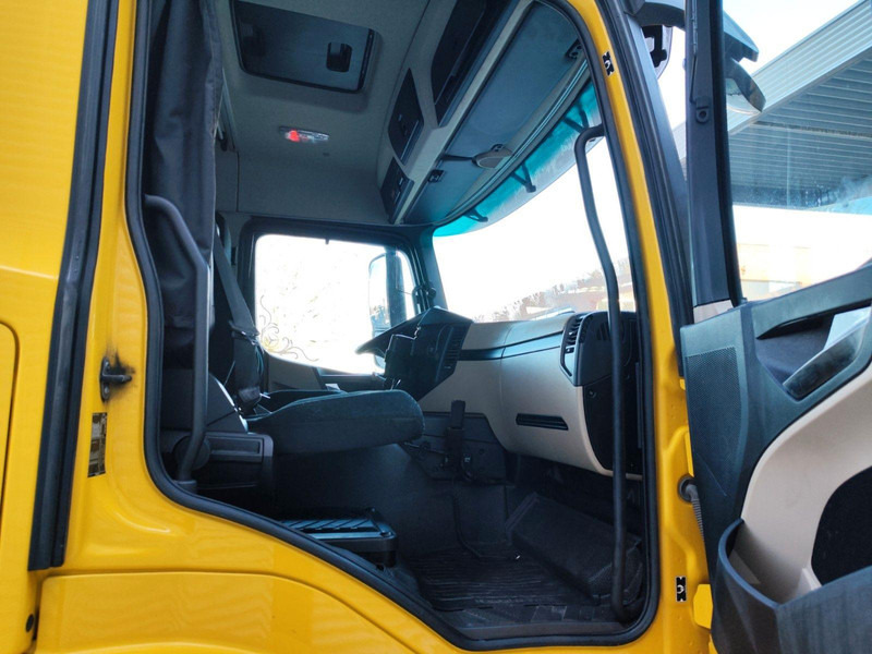 Car transporter truck Mercedes-Benz Actros 2543 Vehicle transporter 6x2: picture 10