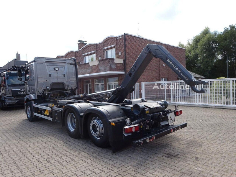 Leasing of Mercedes-Benz Actros 2545 - Hook lift truck 6x2 Mercedes-Benz Actros 2545 - Hook lift truck 6x2: picture 6