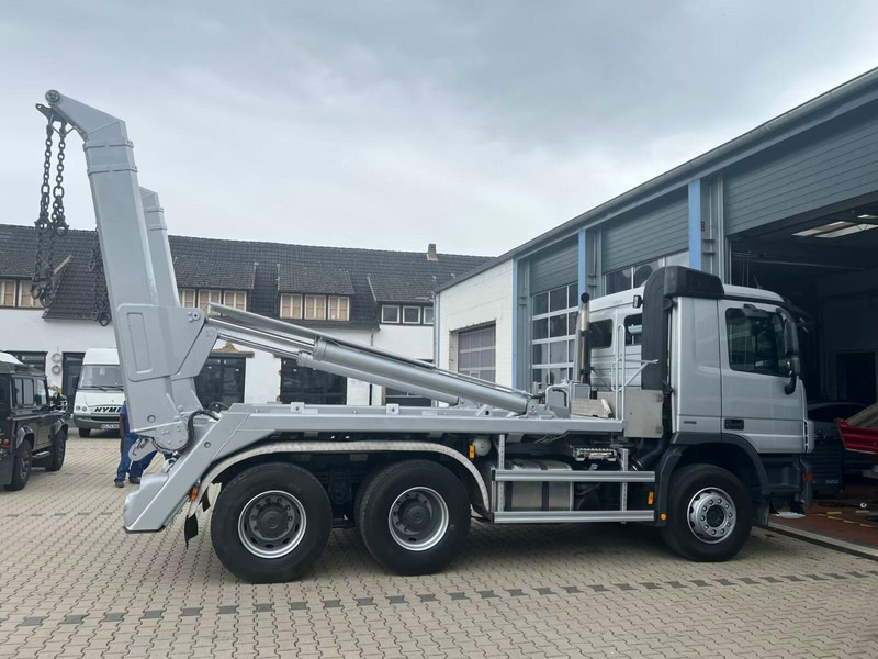 Mercedes-Benz Actros 2644 - Meiller Absetzkipper - Skip loader truck: picture 5 Mercedes-Benz Actros 2644 - Meiller Absetzkipper - Skip loader truck: picture 5