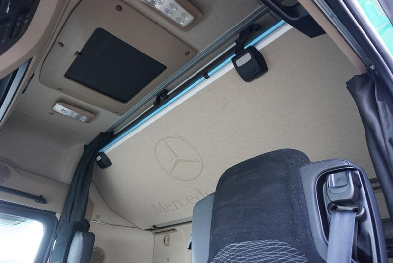 Leasing of Mercedes-Benz Mercedes-Benz: picture 17 Leasing of Mercedes-Benz Mercedes-Benz: picture 17