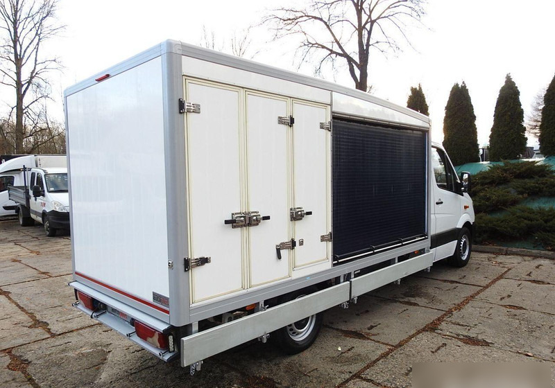 Mercedes-Benz SPRINTER 313 Izotermes - Refrigerated delivery van: picture 4 Mercedes-Benz SPRINTER 313 Izotermes - Refrigerated delivery van: picture 4