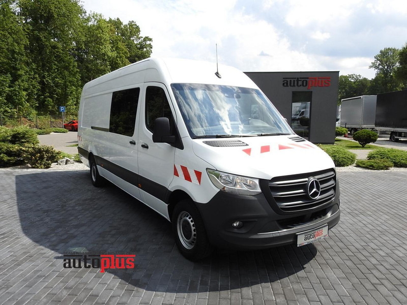 Mercedes-Benz SPRINTER FURGON BRYGADÓWKA 5 MIEJSC TEMPOMAT NAWIGACJA KLIMATYZ - Minibus, People carrier: picture 1 Mercedes-Benz SPRINTER FURGON BRYGADÓWKA 5 MIEJSC TEMPOMAT NAWIGACJA KLIMATYZ - Minibus, People carrier: picture 1