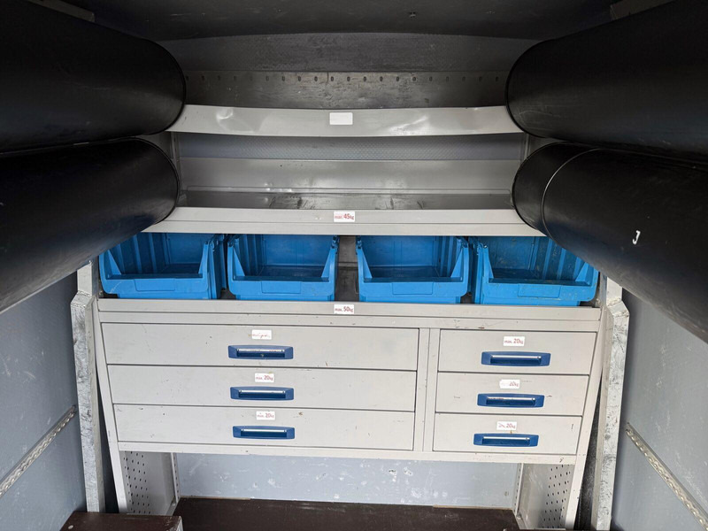 Leasing of Mercedes-Benz Sprinter 319 CDI V6 L2H2 Mercedes-Benz Sprinter 319 CDI V6 L2H2: picture 12 Leasing of Mercedes-Benz Sprinter 319 CDI V6 L2H2 Mercedes-Benz Sprinter 319 CDI V6 L2H2: picture 12