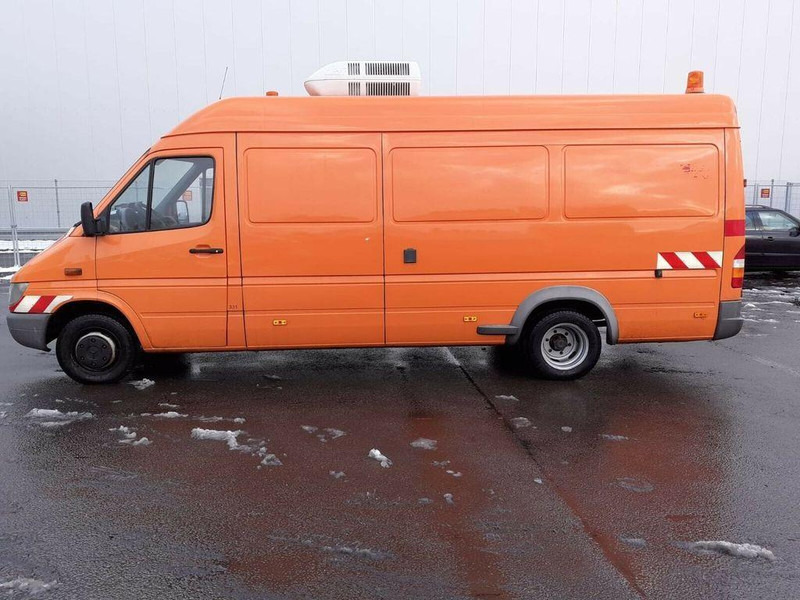 Mercedes-Benz Sprinter 413 - Vacuum truck: picture 5 Mercedes-Benz Sprinter 413 - Vacuum truck: picture 5