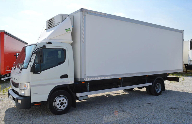 Mitsubishi CANTER FUSO 9C18 REFRIGERATOR + DOOR ISOTHERM CONTAINER - Refrigerated truck: picture 2 Mitsubishi CANTER FUSO 9C18 REFRIGERATOR + DOOR ISOTHERM CONTAINER - Refrigerated truck: picture 2