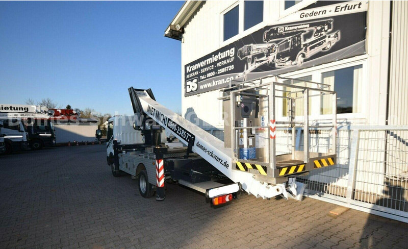 Nissan NT400 Cabstar Klaas Theo Emelőkosaras 25m - Truck mounted aerial platform: picture 4 Nissan NT400 Cabstar Klaas Theo Emelőkosaras 25m - Truck mounted aerial platform: picture 4