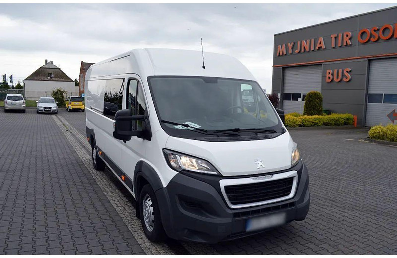 Peugeot Boxer Furgin Duoble CabinDoka L4H2 7-seater One Owner - Minibus, People carrier: picture 5 Peugeot Boxer Furgin Duoble CabinDoka L4H2 7-seater One Owner - Minibus, People carrier: picture 5
