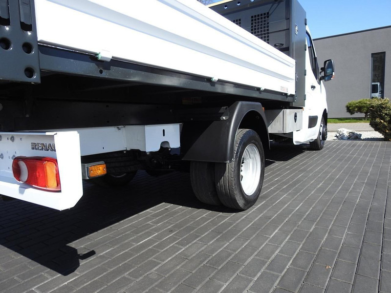 Tipper van Renault MASTER WYWROTKA TEMPOMAT NAWIGACJA LEDY BLIŹNIACZE KOŁA KLIMATY: picture 15 Tipper van Renault MASTER WYWROTKA TEMPOMAT NAWIGACJA LEDY BLIŹNIACZE KOŁA KLIMATY: picture 15
