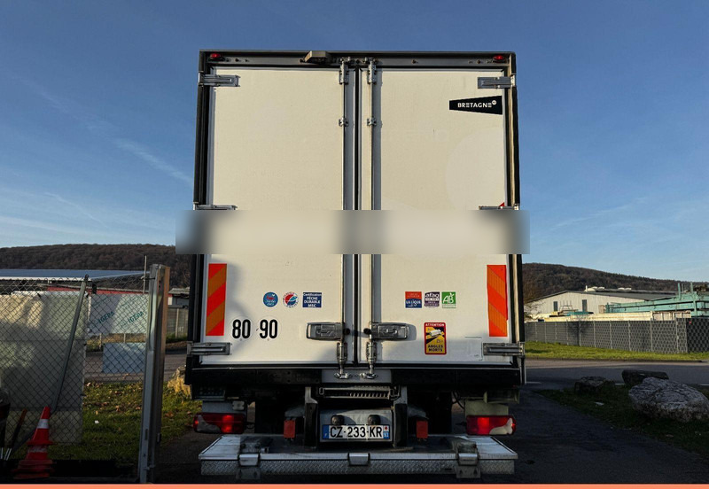 Scania P 280 - Refrigerated truck: picture 5 Scania P 280 - Refrigerated truck: picture 5