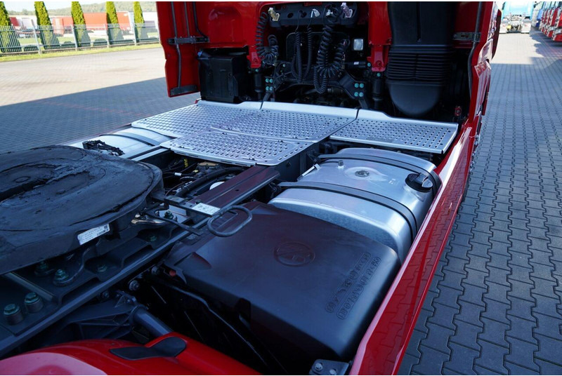 Tractor unit DAF XF 480: picture 16