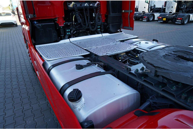 Tractor unit DAF XF 480: picture 13