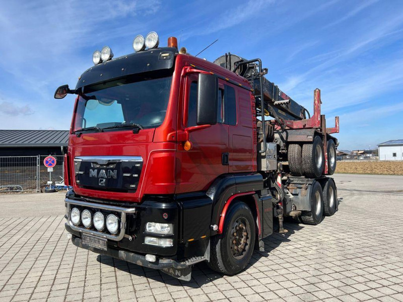 MAN TGS 26.540 6x4 Darus nyergesvontató + rönkszállító pótkocsi Logl - Tractor unit: picture 1 MAN TGS 26.540 6x4 Darus nyergesvontató + rönkszállító pótkocsi Logl - Tractor unit: picture 1