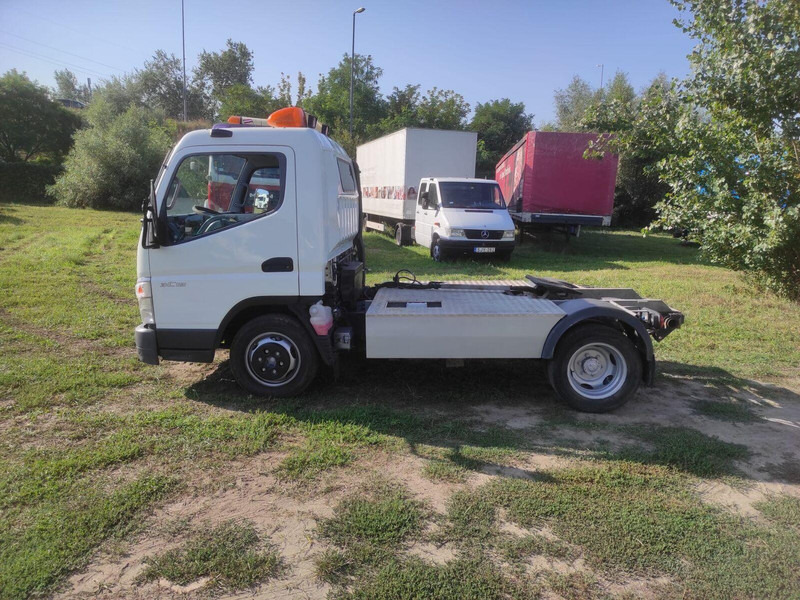 Mitsubishi CANTER 35 C 15 - BE Mini Trekker - SZM - Tractor unit: picture 4 Mitsubishi CANTER 35 C 15 - BE Mini Trekker - SZM - Tractor unit: picture 4